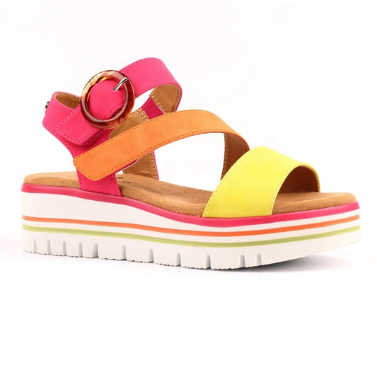 Lunar Issy Fuchsia Sandals