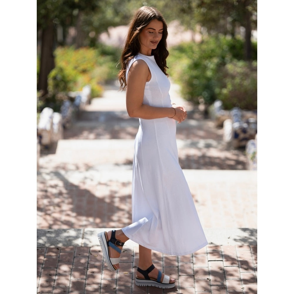 Lunar Issy Navy Sandals