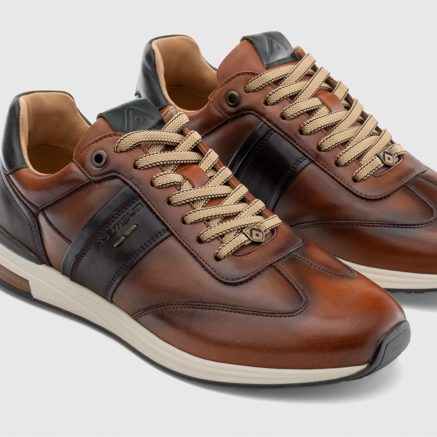 Ambitious 14050 6584Am Cognac Trainers