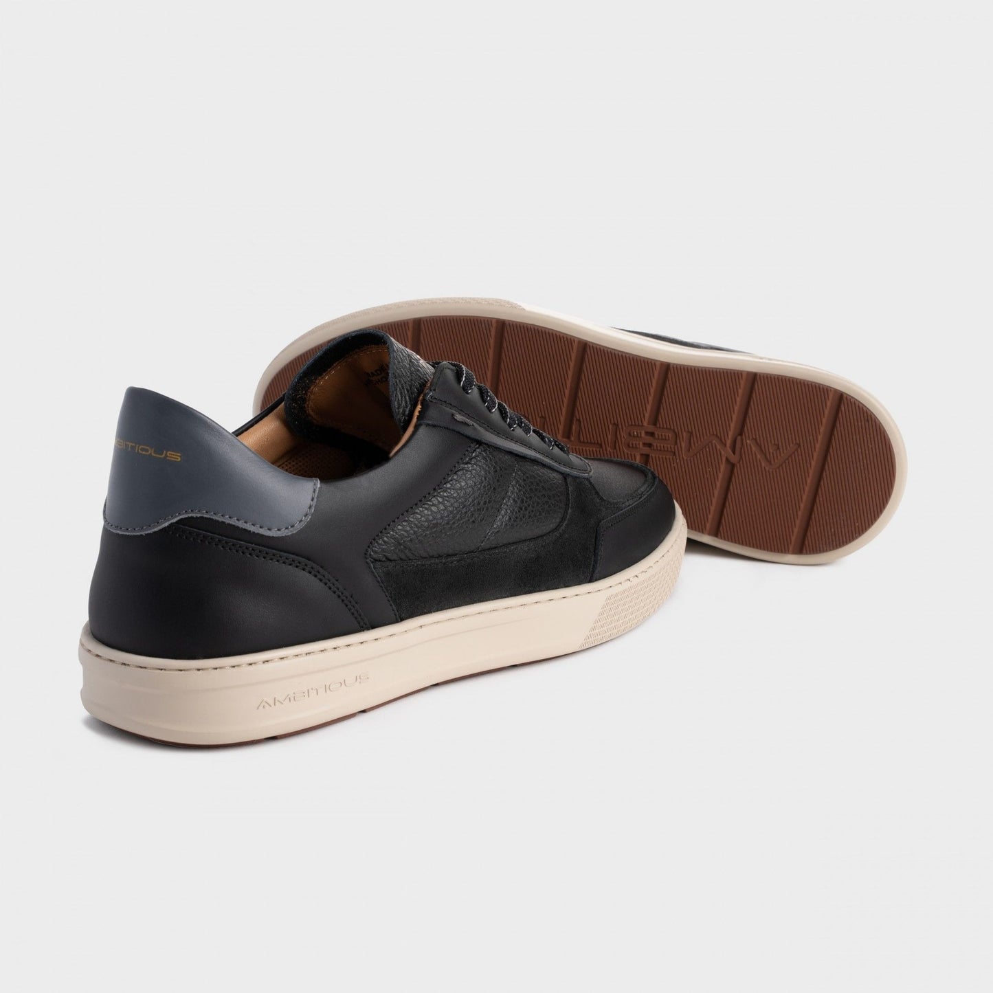 Ambitious 14060 7331AM Black Trainers