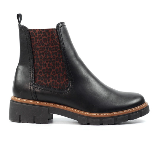 Lunar Ribble Black Ankle Boots
