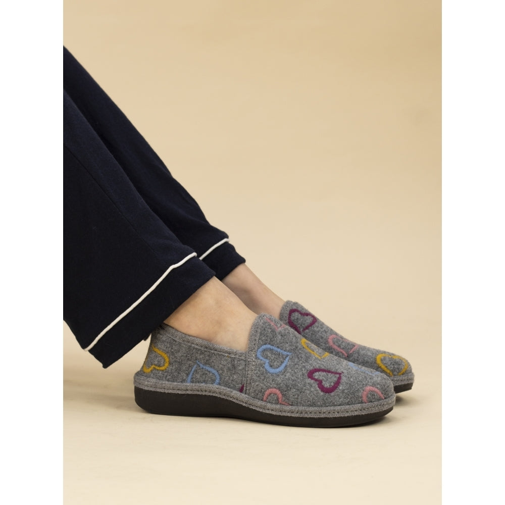 Lunar Joyful Grey Slipper