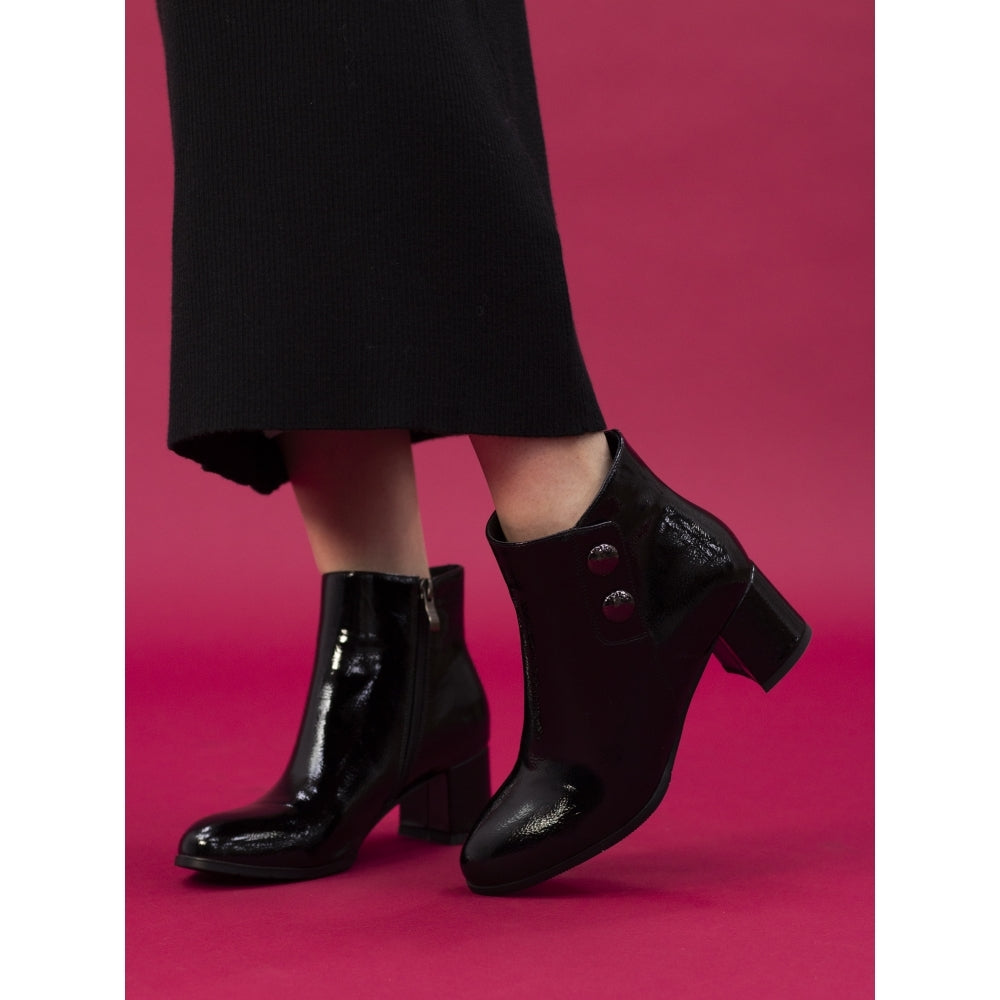 Lunar Tegan Black Ankle Boot