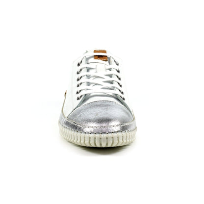 Lazy Dogz Truffle White Lea. Shoes