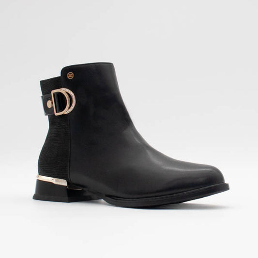 Zanni & Co Wuqi One Ink Black Boots