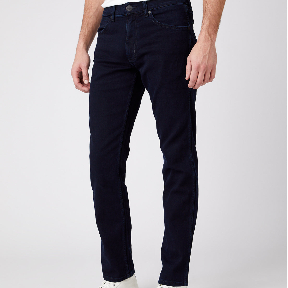 Wrangler Greensboro W15QQC77D  Regular Straight Black Back Blue Jeans
